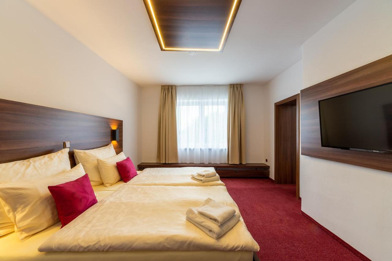 Bohemia Hotel 4*